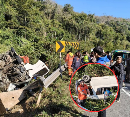 รถตู้แหกโค้งพลิกคว่ำลงเขาวังน้ำเขียว ดับสลด 2 บาดเจ็บ 14 ราย