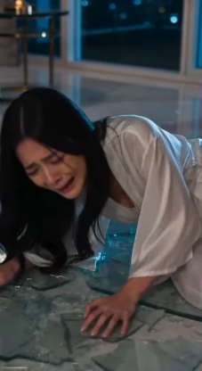 [ครบชุด] ผลักชนโต๊ะกระจกแตกยับแกล้งบีบน้ำตา “เธอจะทำร้ายฉัน!” เงยเจอกล้องวงจรปิดกะพริบแดง ช็อกหน้าถอดสี!